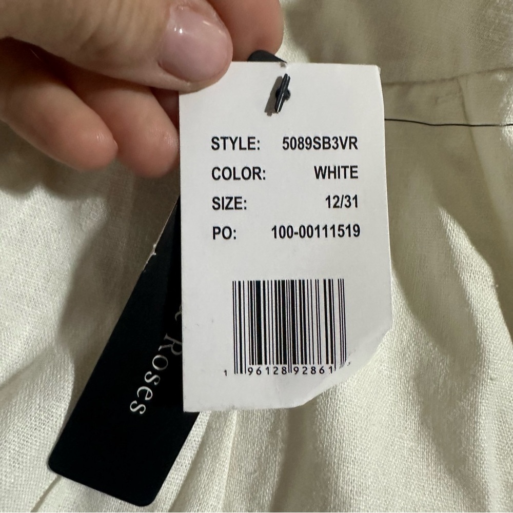 Violets & Roses White High Rise Linen Blend Pleated Casual Shorts Size 12/31 NWT - Picture 9 of 9